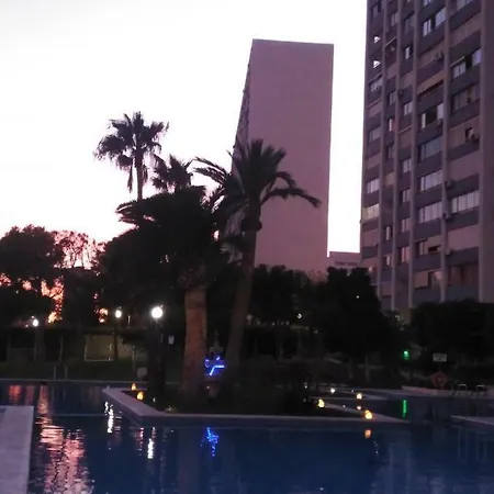 Levante Gemelos 8 베니돔